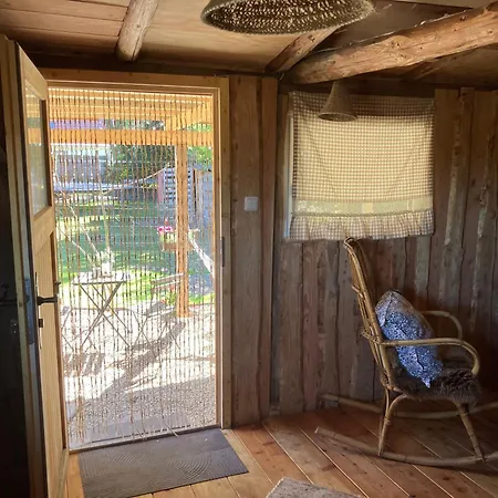 Glamping With Hot Tub Hipstedt