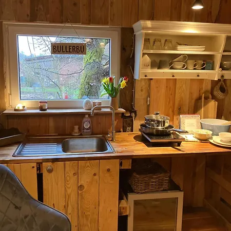 Glamping With Hot Tub